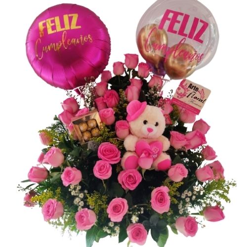 Rosas fuscias, peluche, chcolate ferreros floristeria cali Rosas fuscias, peluche, chcolate ferreros floristeria cali