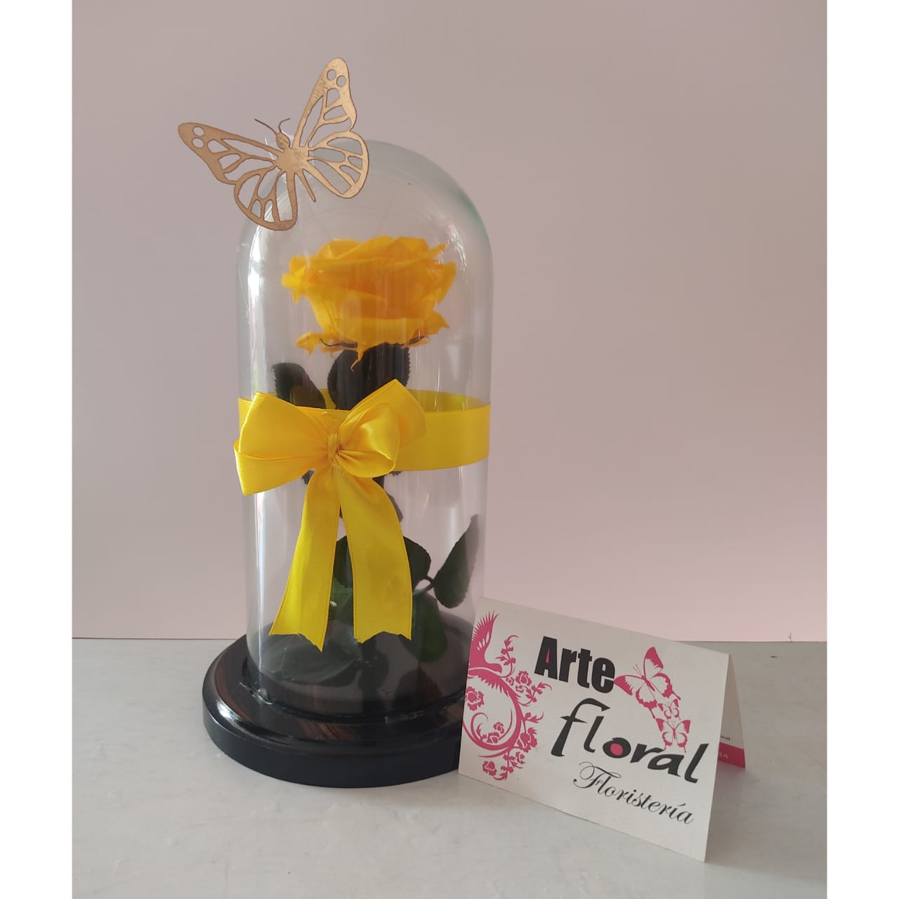 Rosa preservada amarilla-cali