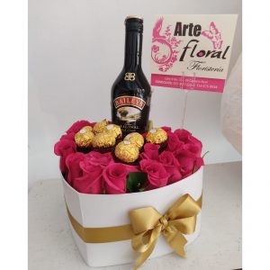 Corazon de rosas,ferreros y baileys - floristerias en cali