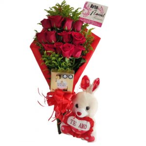 bouquet de rosas, chcocolates y oso floristeria cali