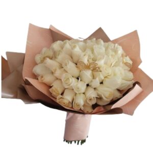 Arreglo buchon Rosas blancas $380 Floristería Cali
