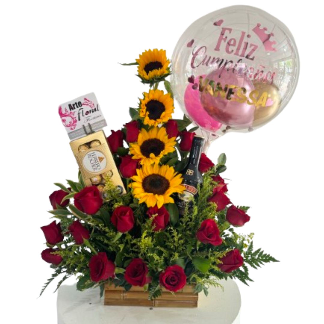 Arreglo floral, chocolates ferreros, licor Arreglo floral, chocolates ferreros, licor