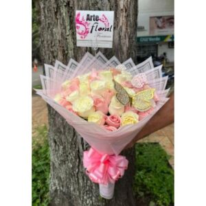 Ramo buchon de rosas-Floristerias en cali